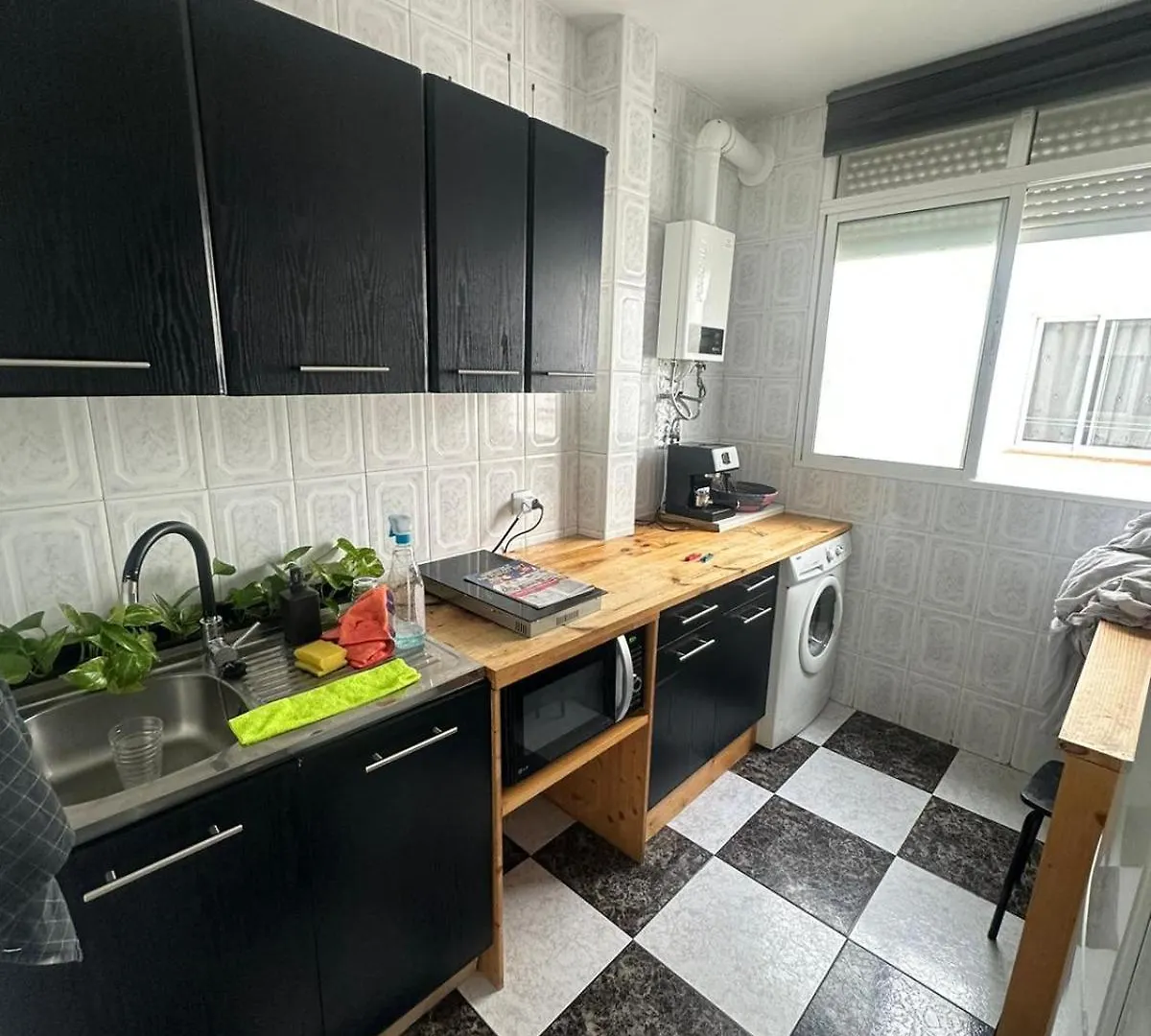 Kwatera prywatna Habitacion Privada En Piso Compartido En 3 Planta Sin Ascensor No Es Piso Entero Fuengirola Hiszpania